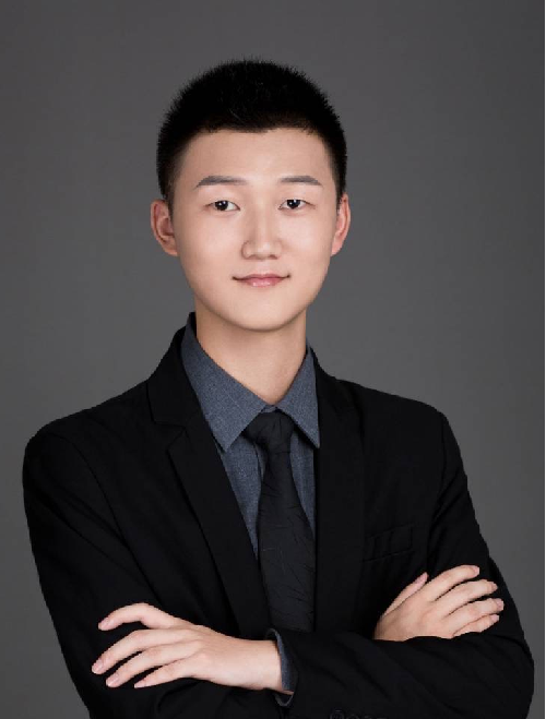 一校校長：李暉琦